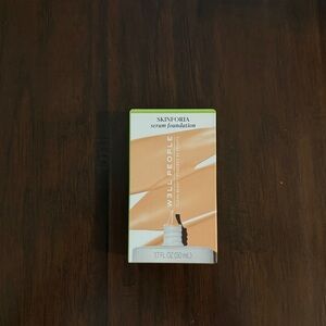 well people serum foundation 18 light warm